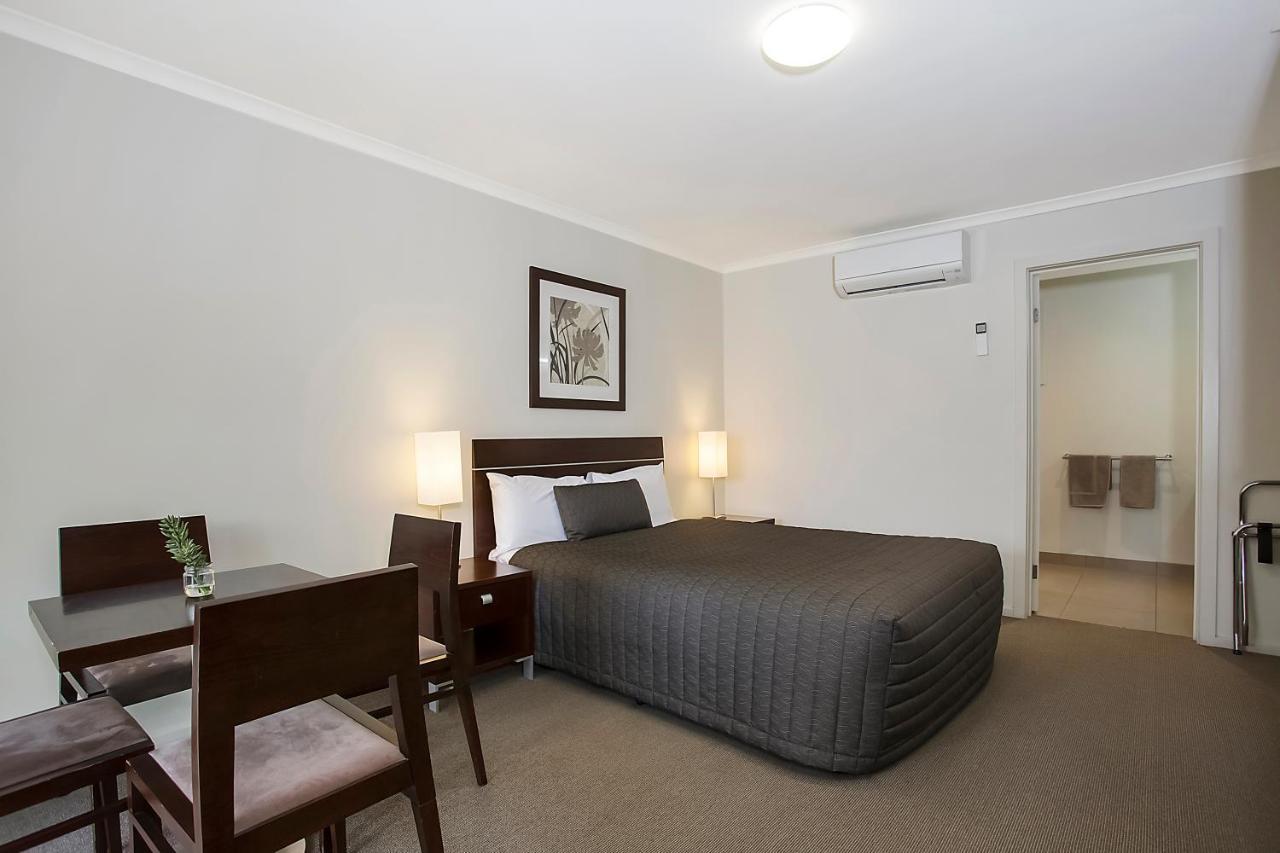 Elm Tree Motel Warrnambool Exterior foto